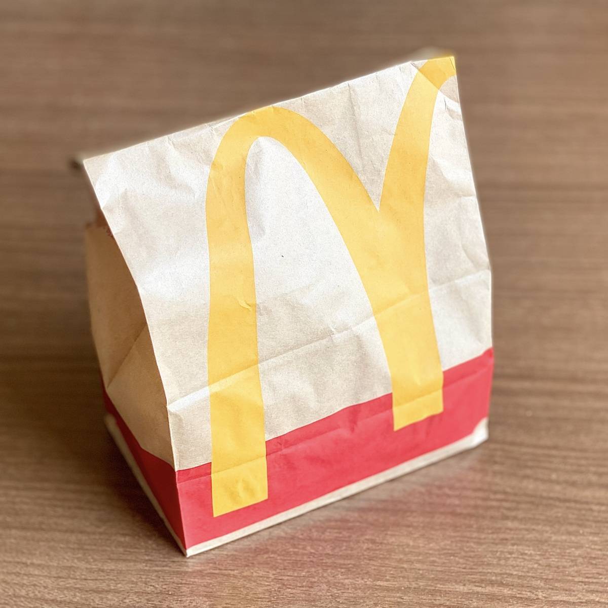 マクドナルドの紙袋