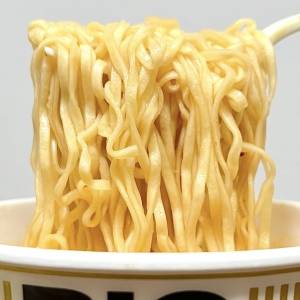 また【日清】がヤバいの出してる……。腰を抜かすほど本気でウマいよ