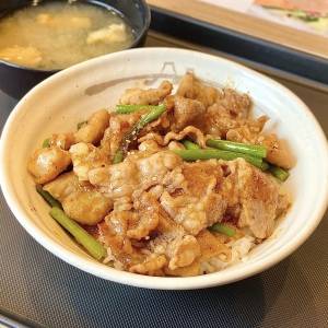 「8/12発売」まさかの3日連続で食べてる。【松屋】の季節限定メニューがとてつもないウマさだよ