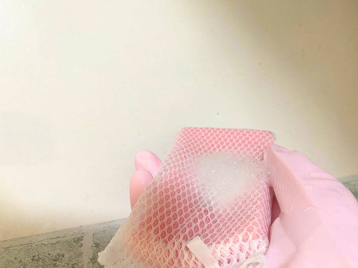 キッチンの油汚れや台の黄ばみを簡単にピカピカにできるお掃除方法【丸ごと大掃除】