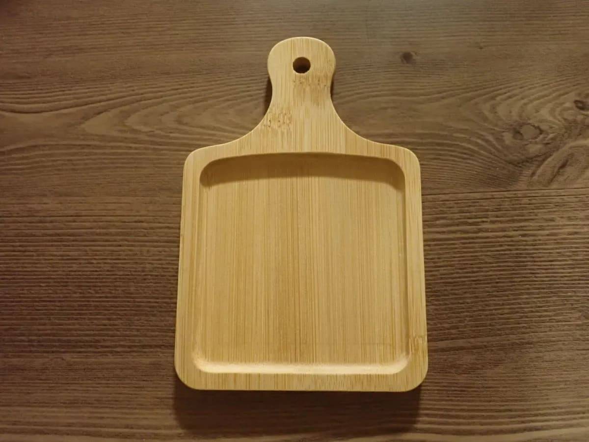ダイソーバンブートレー(ハンドル付、15cm×10cm)−１