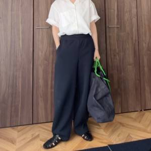 【2025年8月】こう着れば、垢抜ける！50代向け真夏のユニクロパンツコーデ5選