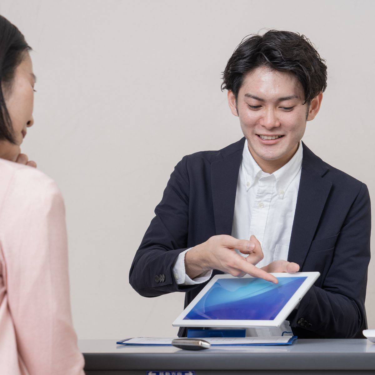 接客業の男性