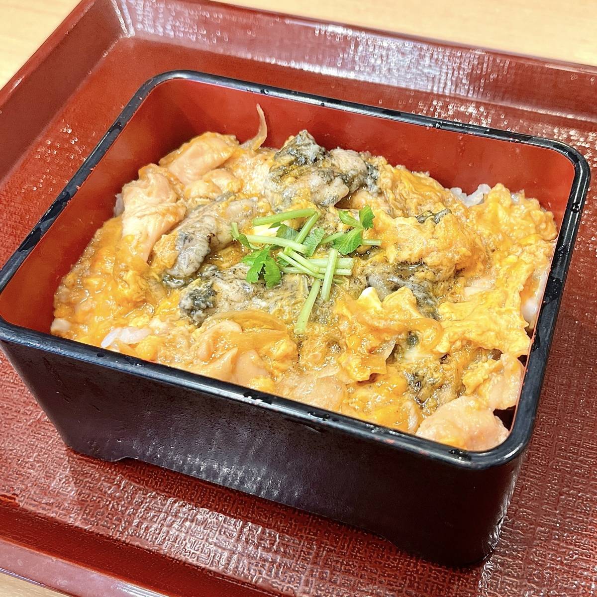 なか卯の「炭火やげん軟骨親子重」