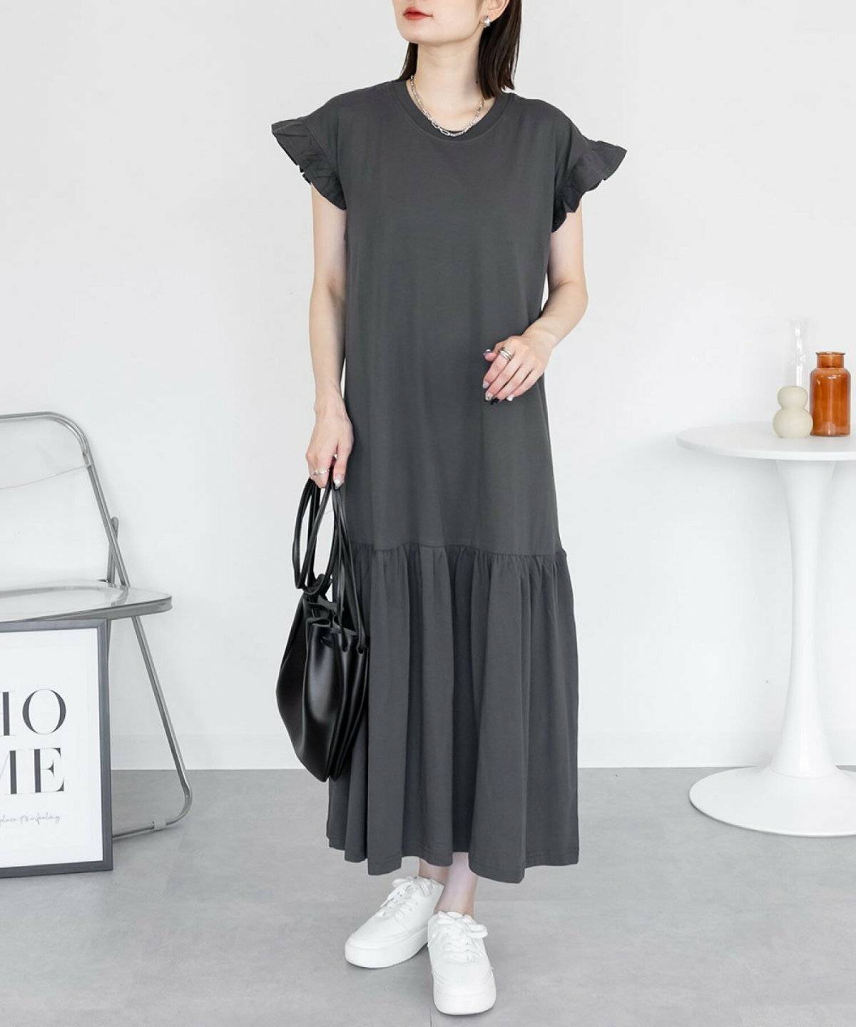 bflat フレンチスリーブワンピース
