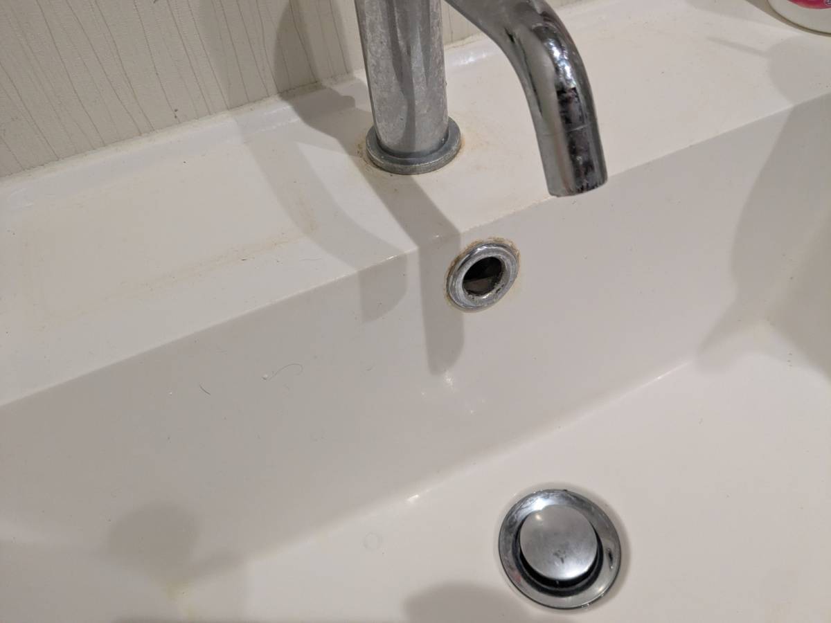 【100均】のキッチンコーナーのアレで！！水回りの気になる汚れが落ちる！落ちる！！