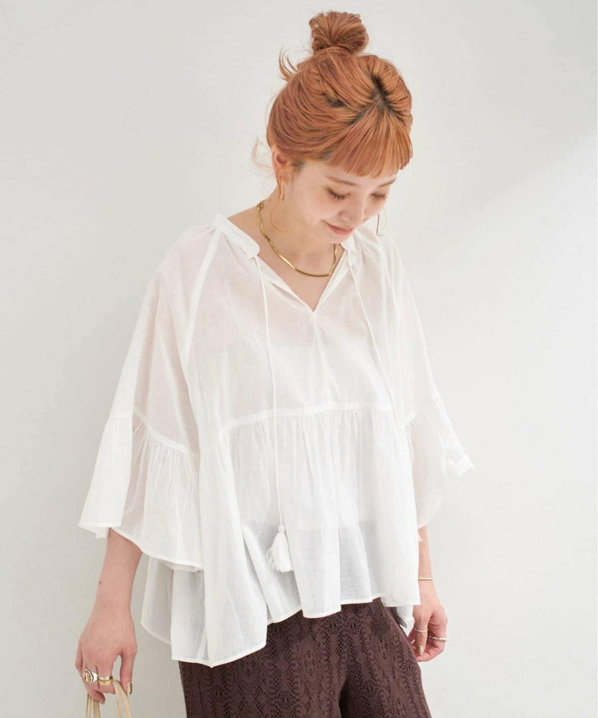 B.C STOCK タッセル付きスキッパーブラウス