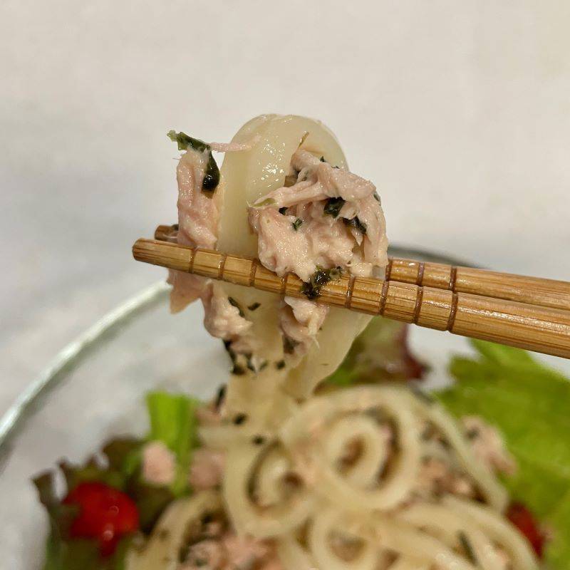 いなば公式の「ツナサラダうどん」のレシピ
