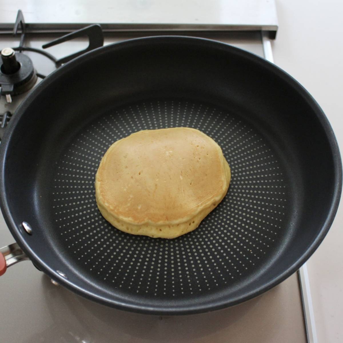 森永公式の「ふんわりホットケーキ」のレシピ