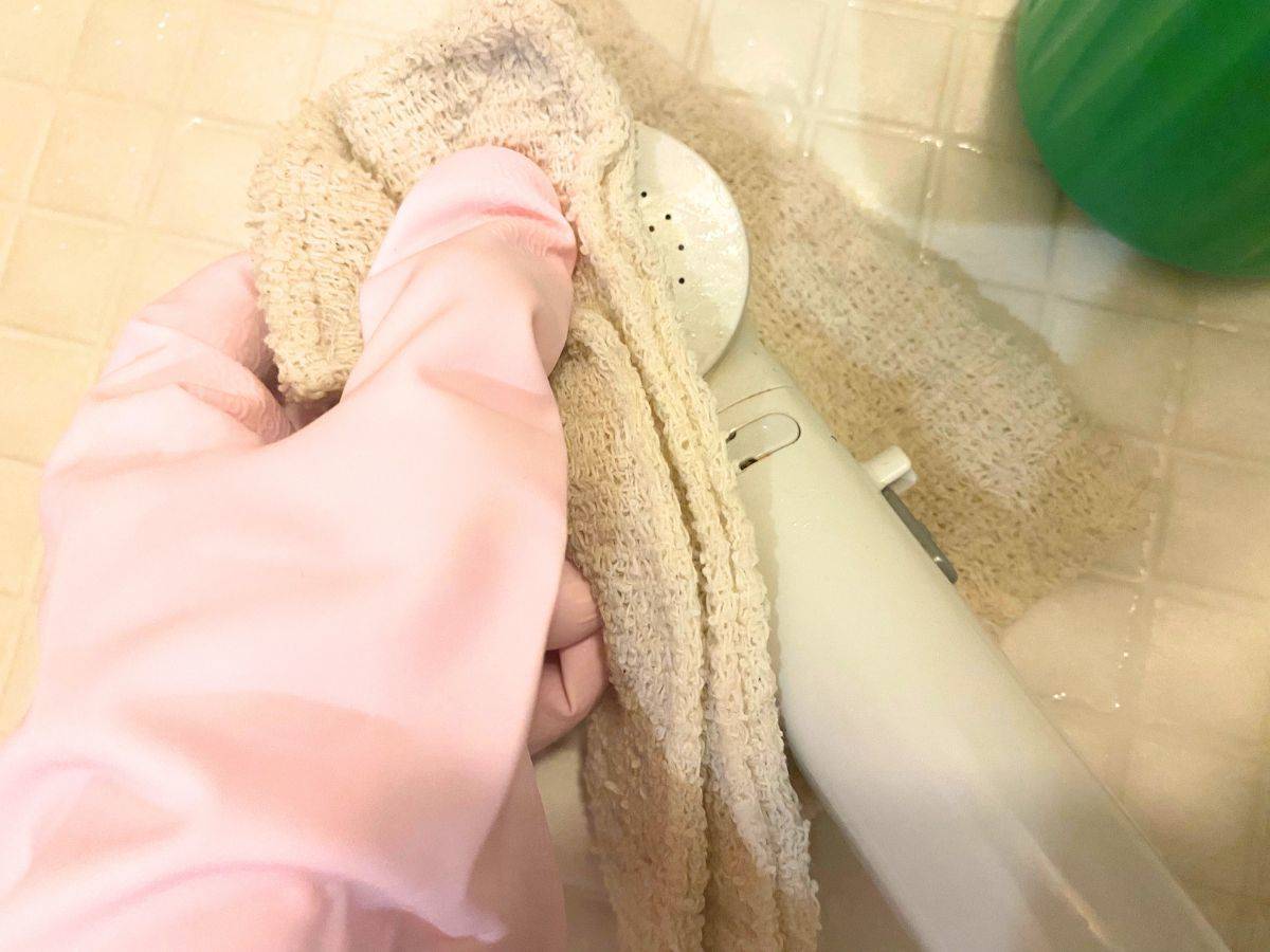 お風呂やトイレの気になる水垢を簡単にピカピカにできるお掃除方法