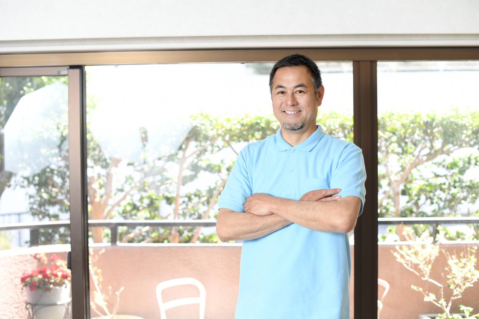 男性介護士