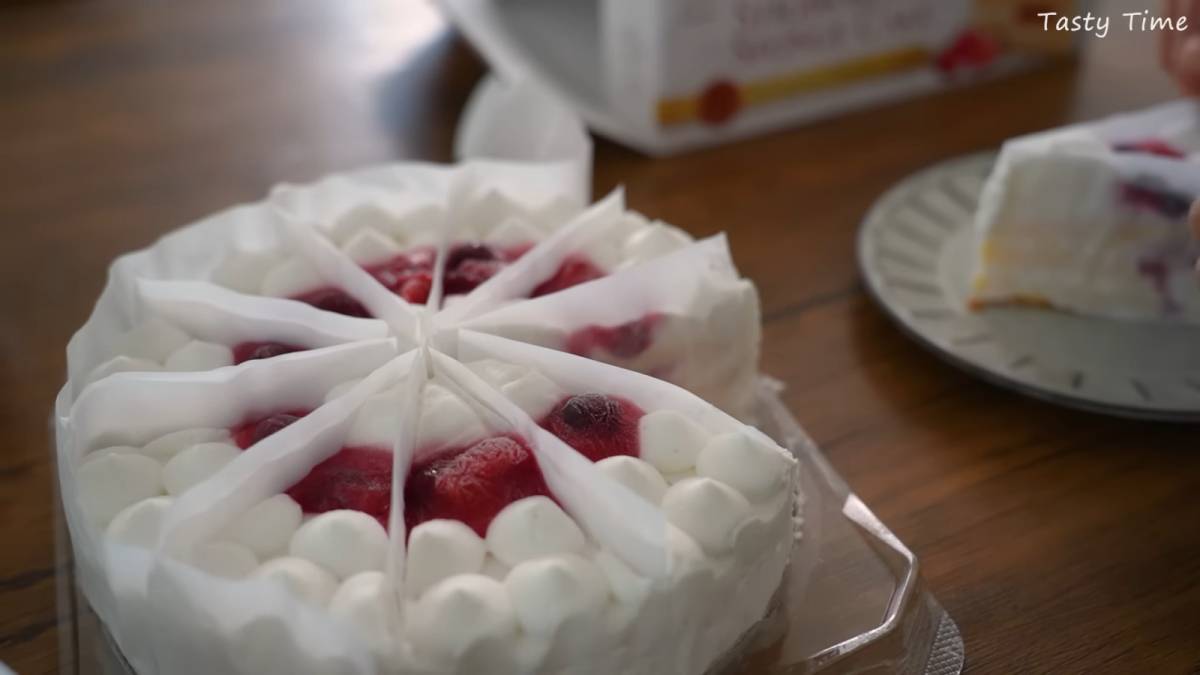 不二家ショートケーキ（冷凍）