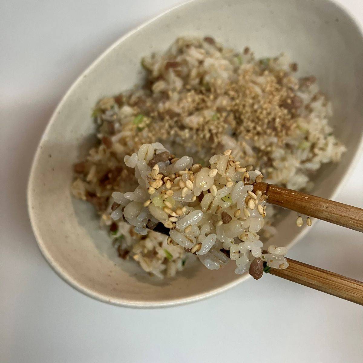 JAグループ公式の「簡単☆旨味引き立つ☆豚挽き肉と小松菜のチャーハン」のレシピ