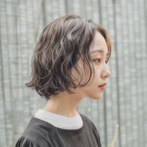 白髪カバーしたい40代集合！老けて見えないヘアカラー5選〜2025晩夏〜
