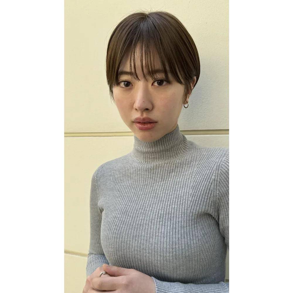 サイドスッキリなタイトショート