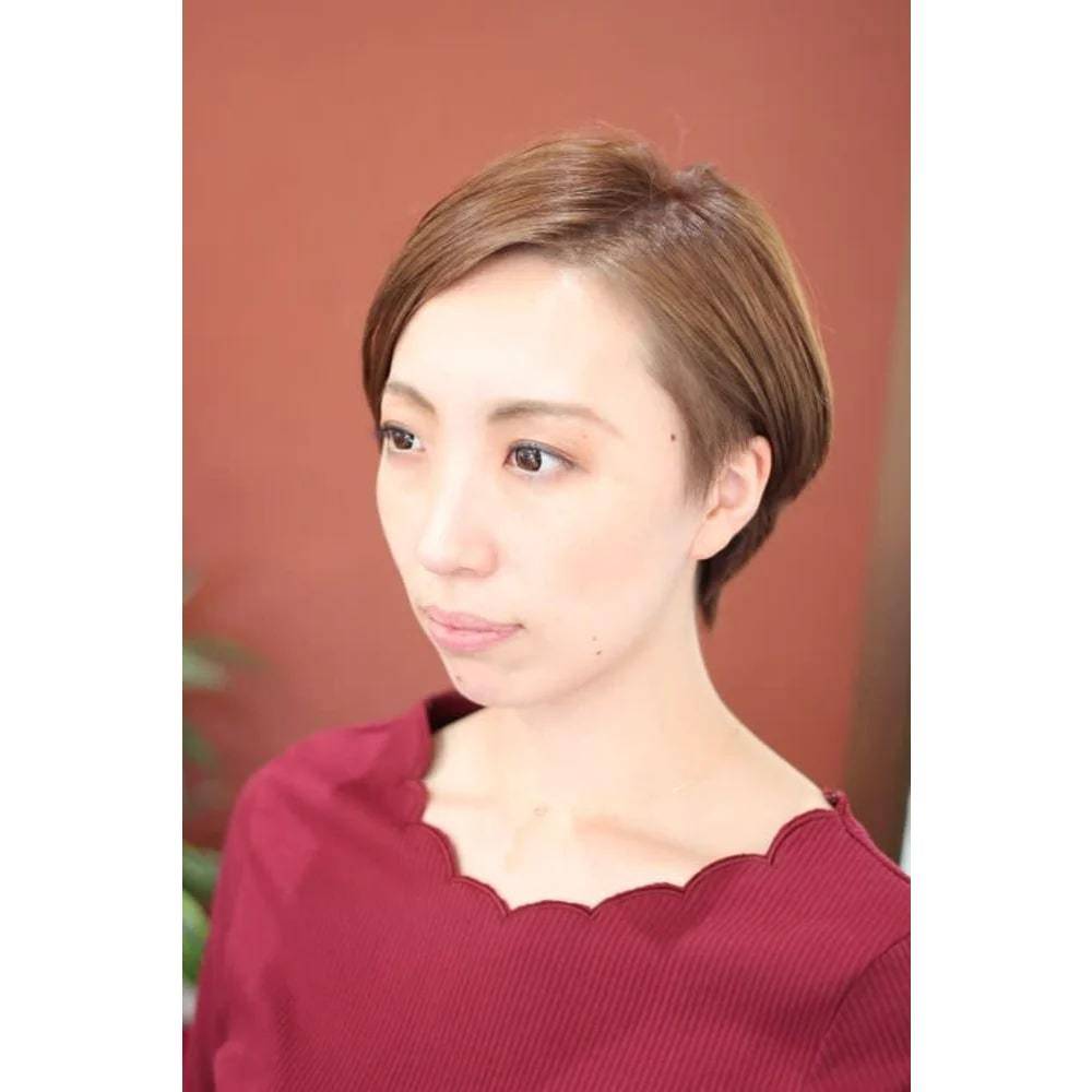 ボリュームのないタイトショート