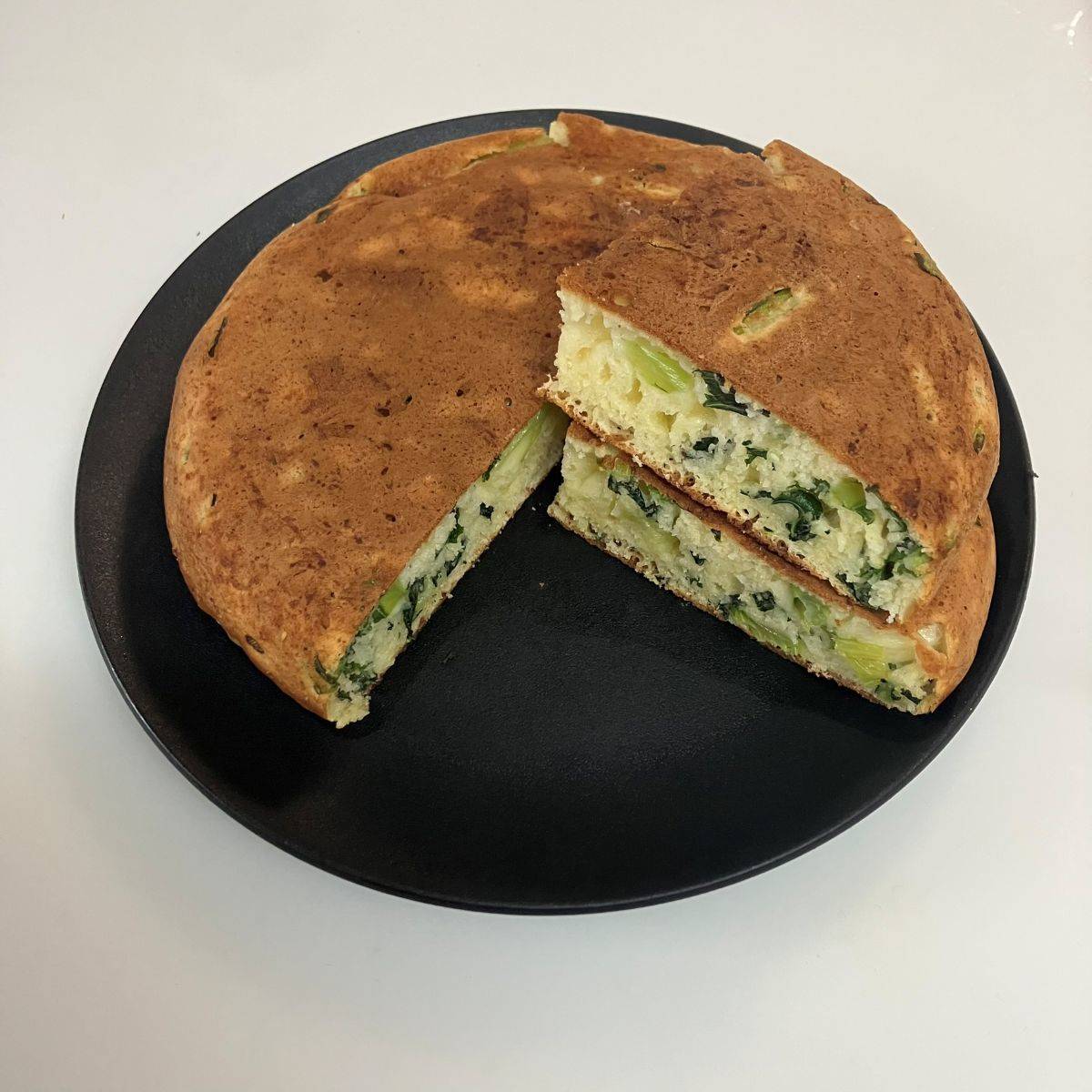 森永公式の「つい余ってしまった野菜救済！おやさいケークサレ」のレシピ