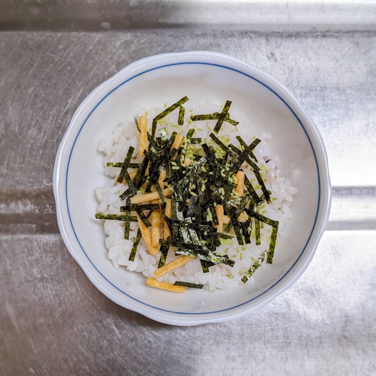 永谷園公式の「ほぐし焼鮭と枝豆のお茶づけ 〜めざまし茶づけ〜」のレシピ