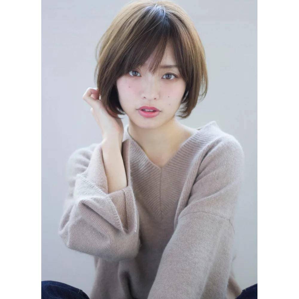 上品な透明感アッシュ