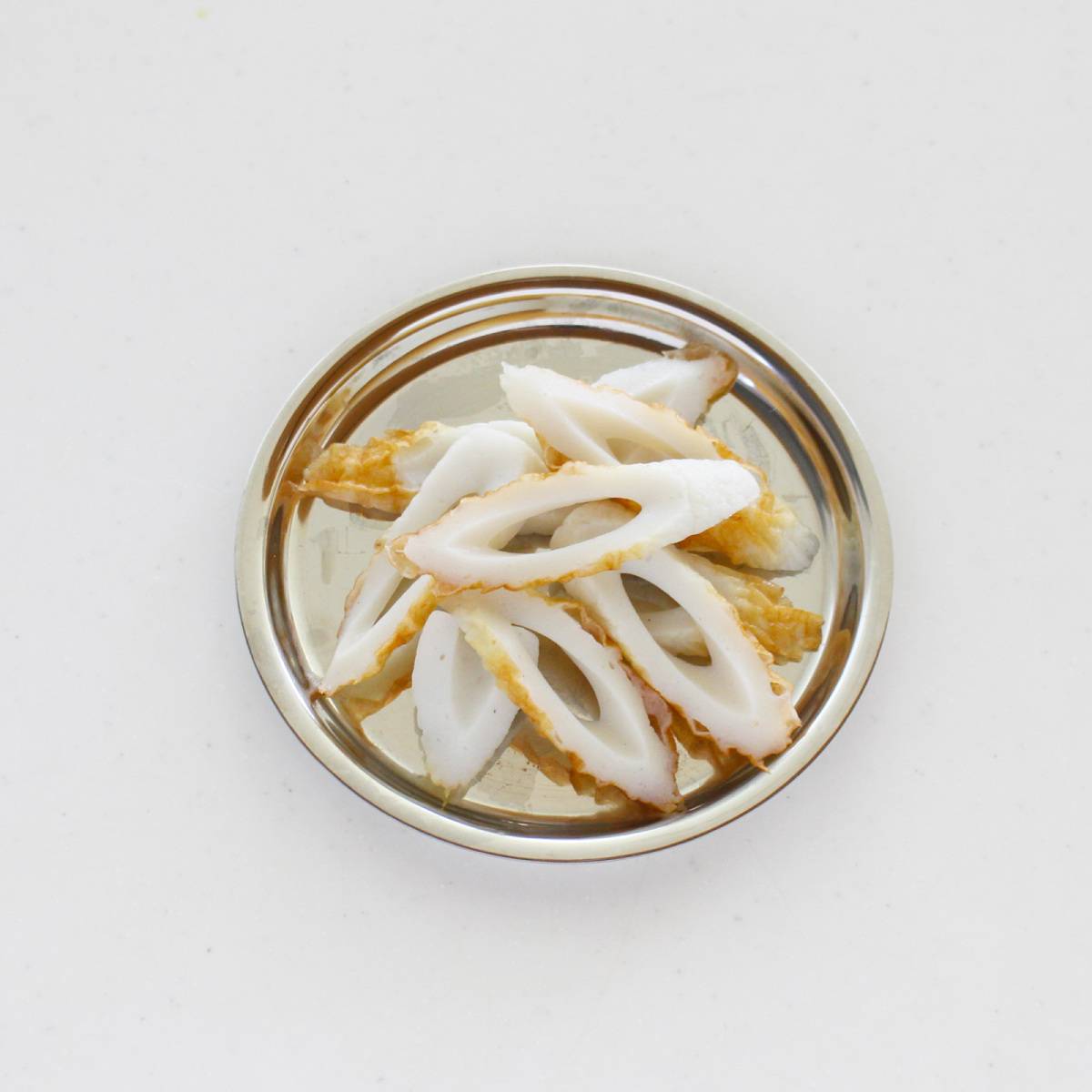 ニッスイ公式の「かま玉活ちくわうどん」のレシピ