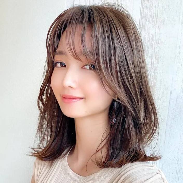 寒色系の極細ハイライト