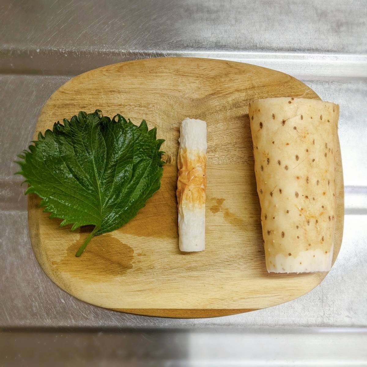 JAグループ公式の「簡単♪ヘルシー♪おつまみ♪大葉と長いものちくわ詰め」のレシピ