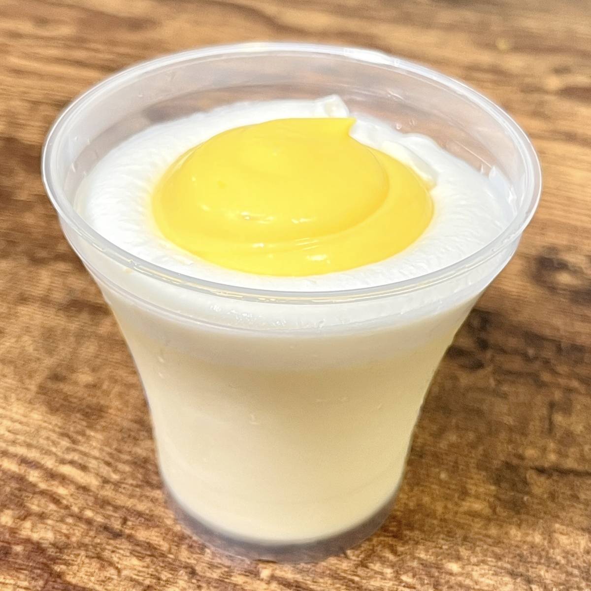 セブンイレブンの「おつきみるくぷりん」