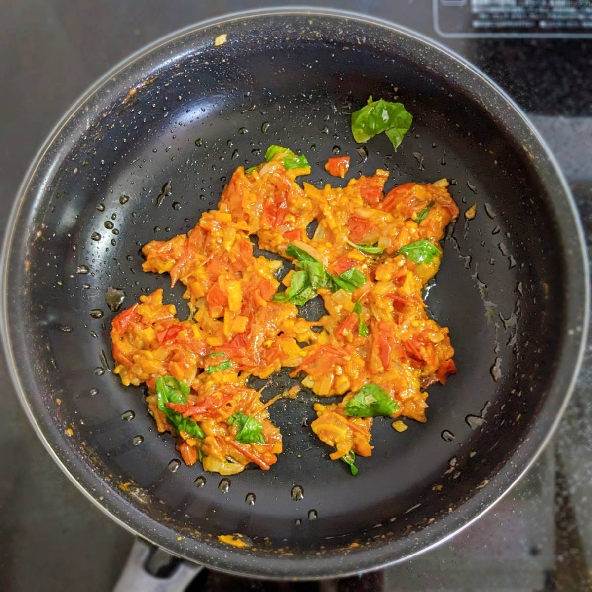 マ・マー公式の「スパゲティ・ポモドーロ」のレシピ