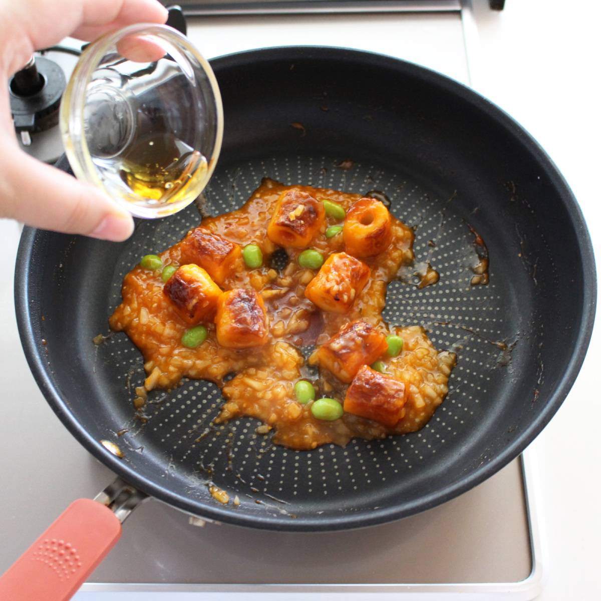 ニッスイ公式の「活ちくわのチリソース炒め」のレシピ