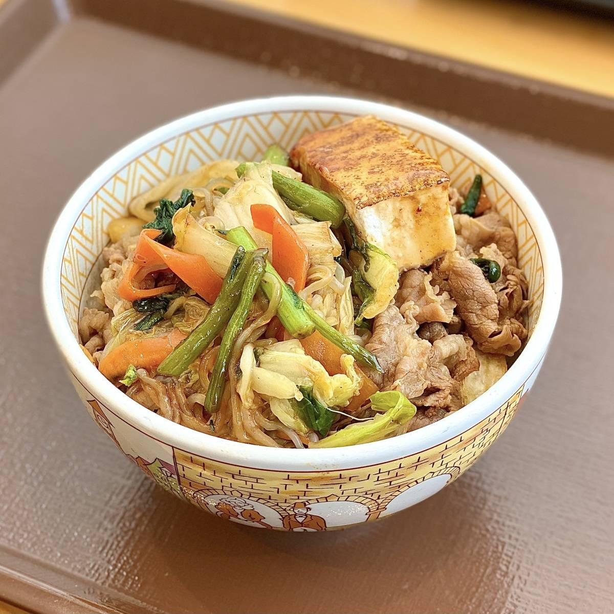 すき家の「すきやき牛丼」