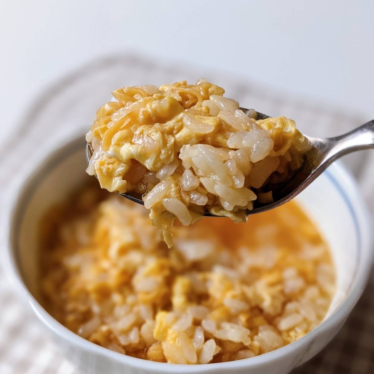 チキンラーメン公式の「神速！チキンラーメン雑炊」のレシピ