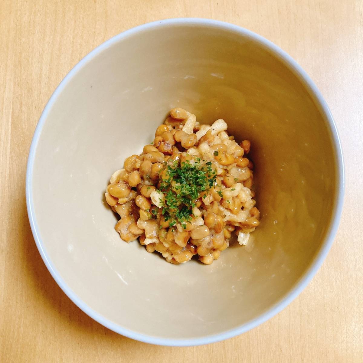 タカノフーズ公式の「揚げ玉納豆」のレシピ