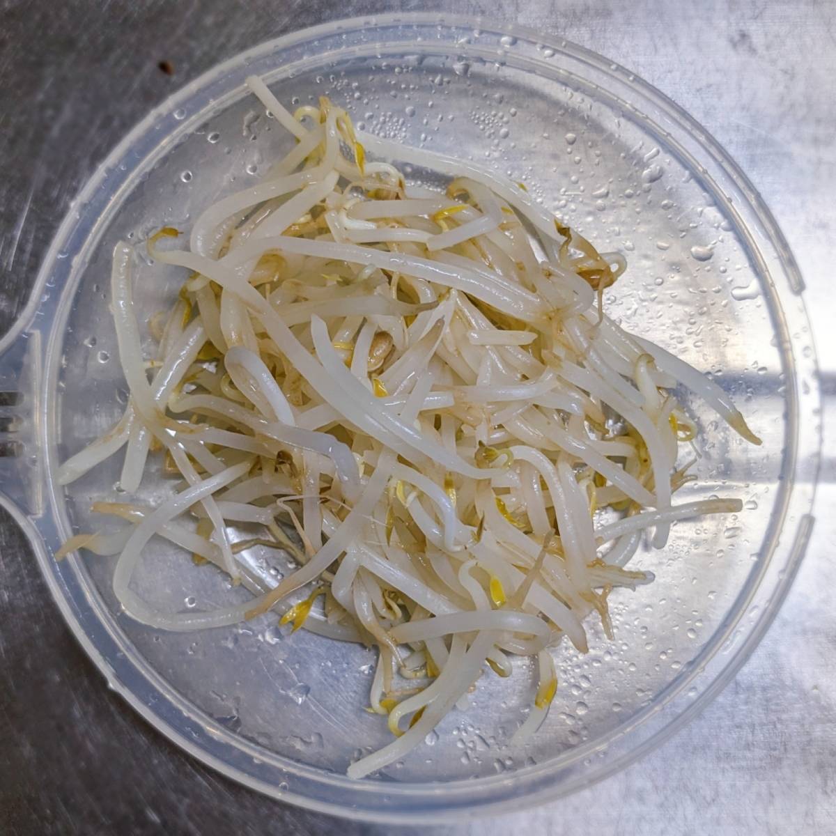 JAグループ公式の「ホウレン草もやしのシンプル胡麻和え」のレシピ