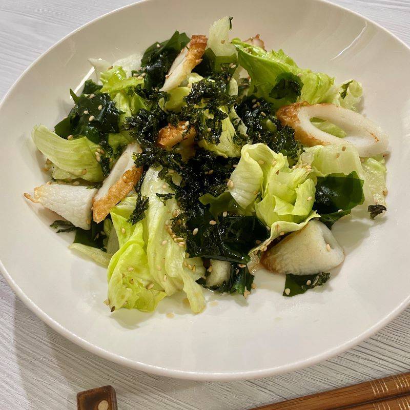 ニッスイ公式の「活ちくわとわかめのジュワッとごまポン酢」のレシピ