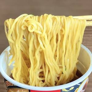 お箸が止まらないよ……(泣)【日清】今本気で食べるべき一品はコレ