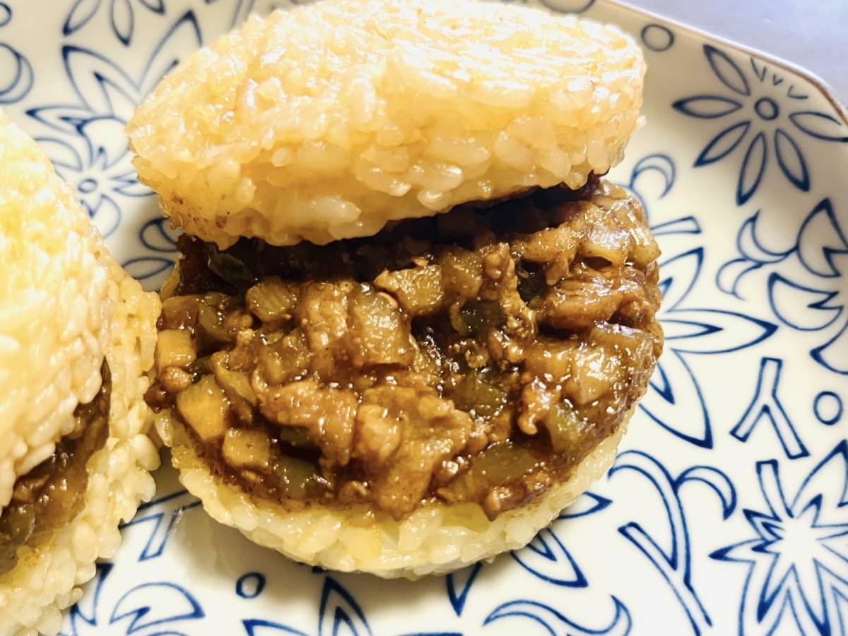 五香粉がきいた甘辛味が◎