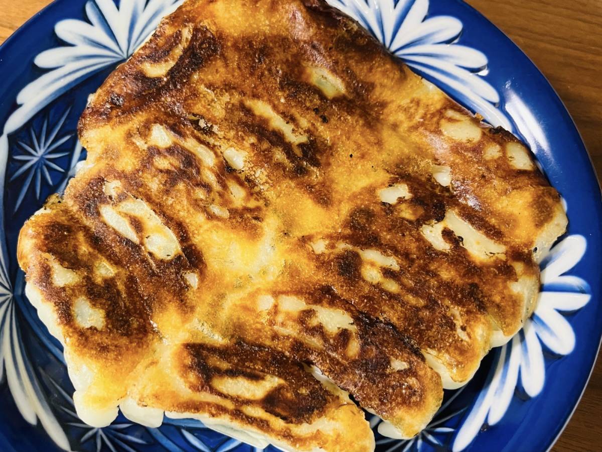 簡単に羽根つき餃子を作れる！