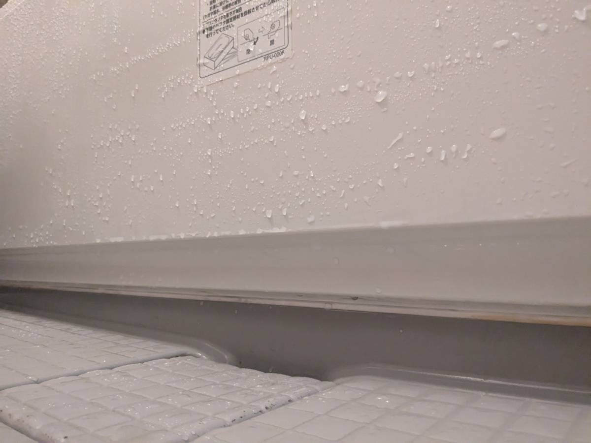 お風呂の石鹸カス、水垢を簡単に落とす方法