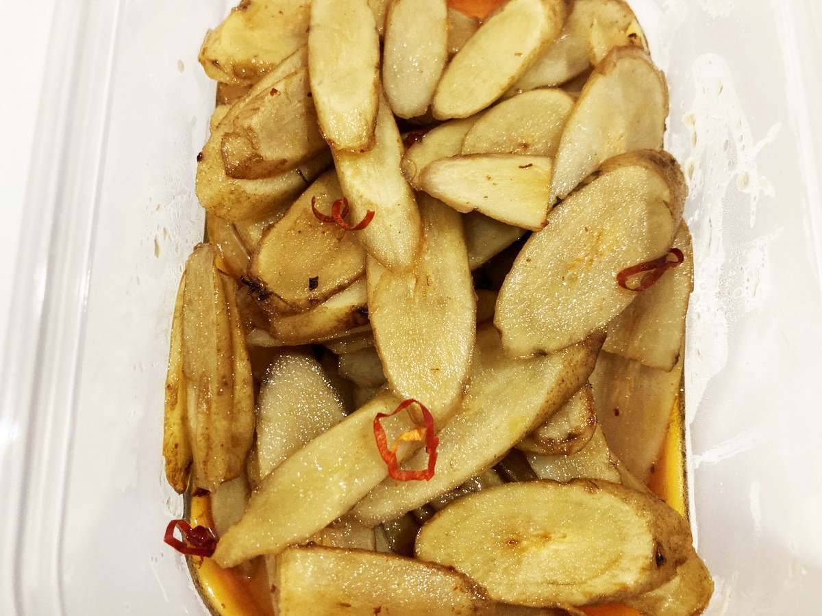 調味液と合わせたごぼう