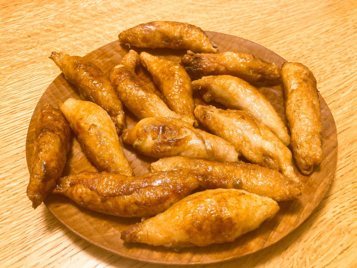 鶏皮のパリッと食感がたまらない♡