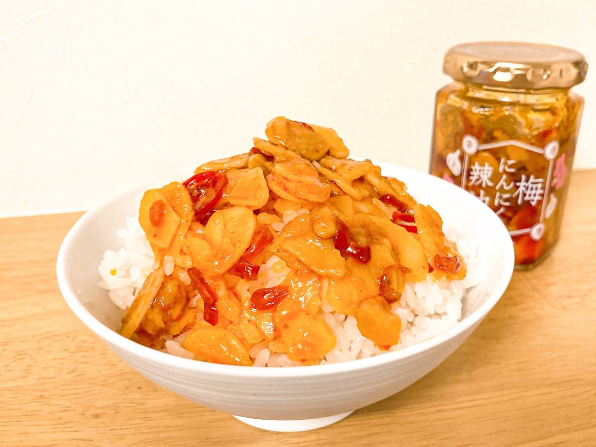 ごはんはもちろん、麺類のトッピングにも！