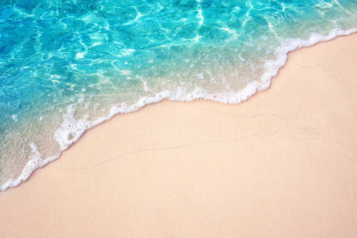 海と砂浜