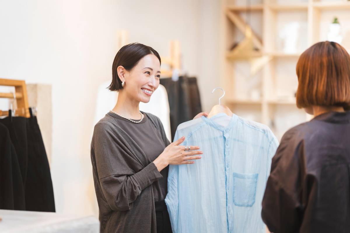 アパレル店員の女性