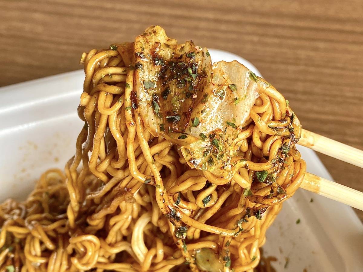 屋台系のやみつきになる味わい
