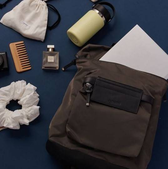 emmi atelier eco撥水ベーシックバックパック