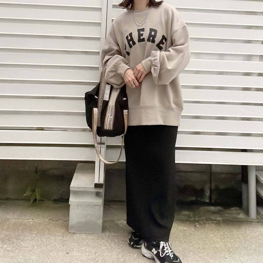 スウェット以外のアイテムを黒でまとめる!