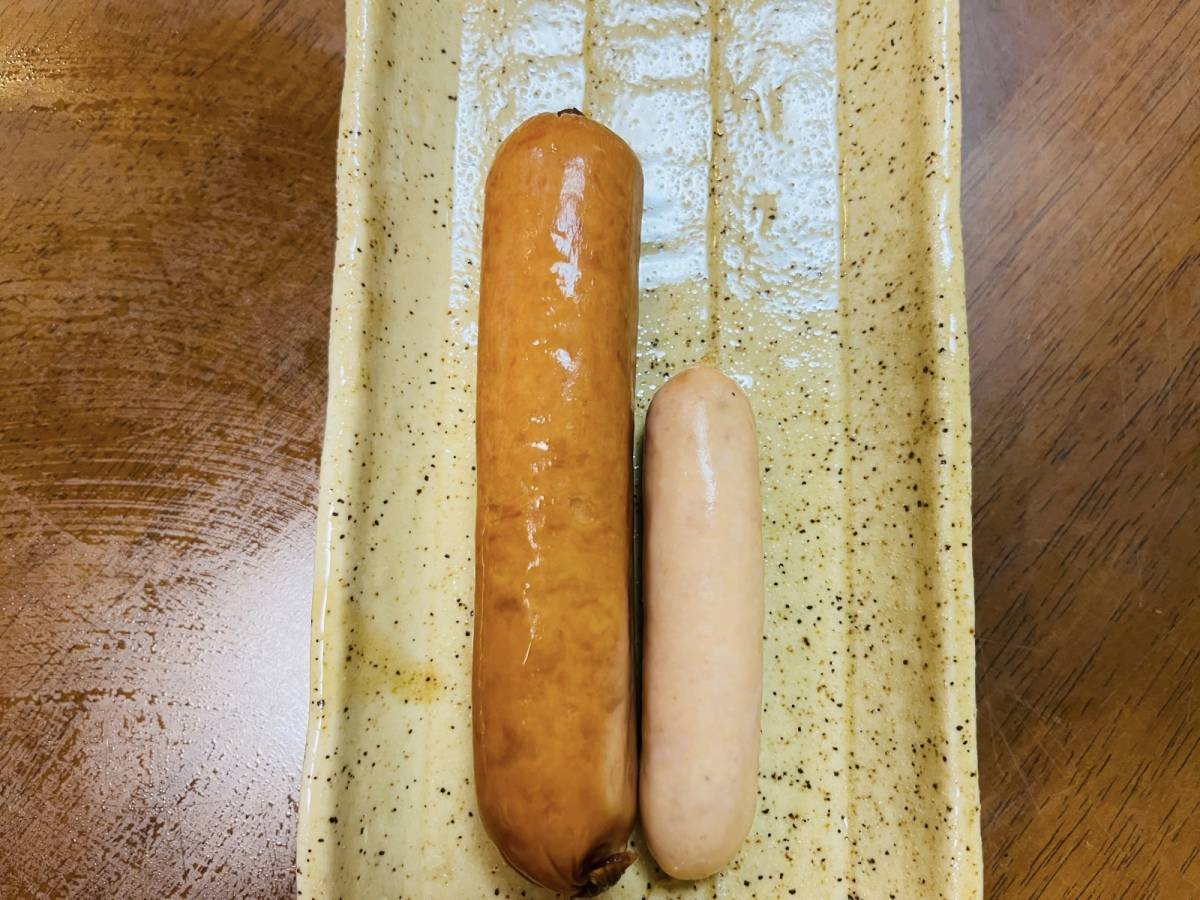 極太ソーセージが6本も入っています!