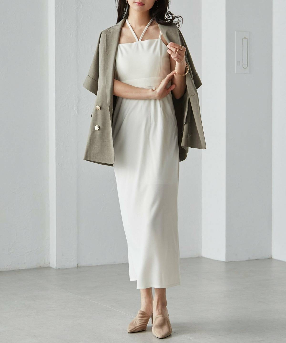 40代向けキャミワンピースコーデ