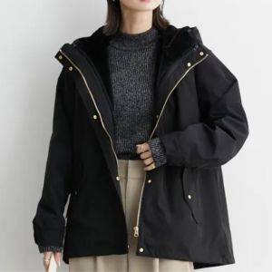 【2025年最新】こんなに細見えするなんて！今季ヘビロテ確実の「黒アウター」3選