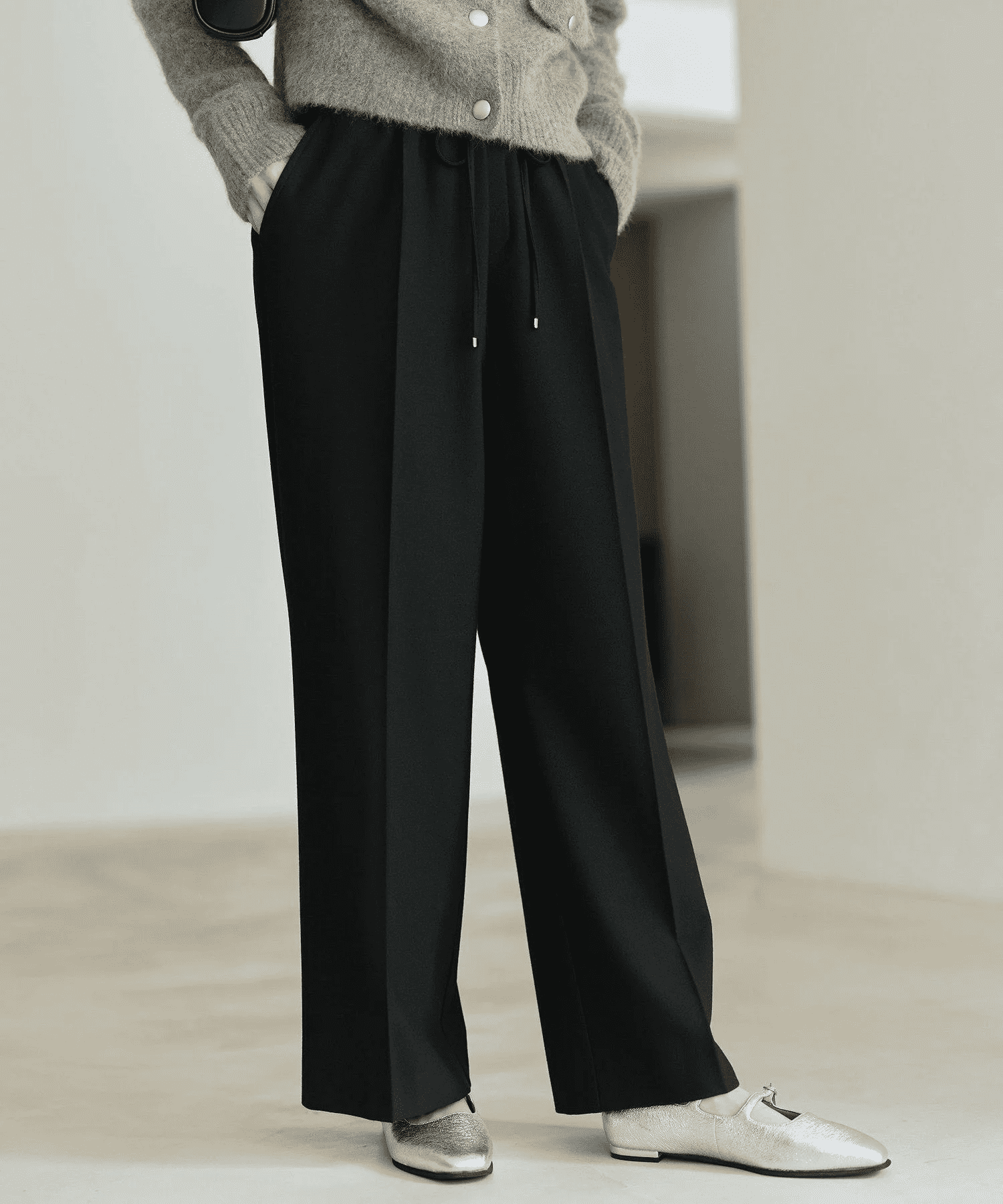 UNITED ARROWS green label relaxing ニーハイフレアパンツ ウラキモウ